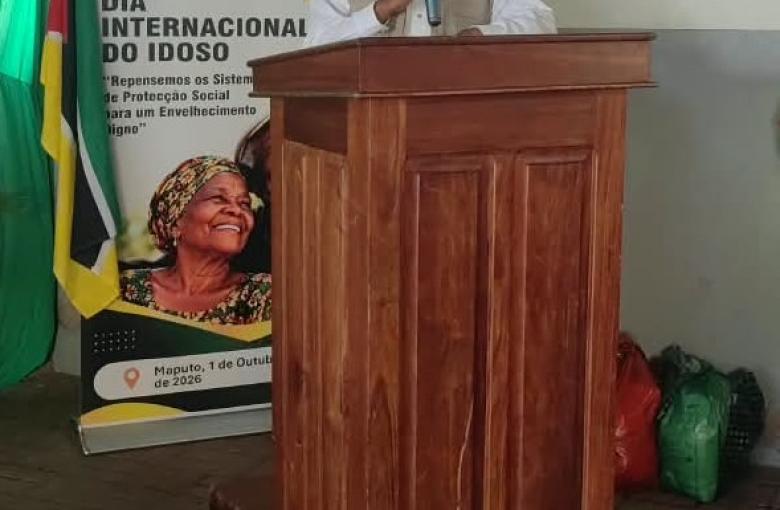 Director Executivo da HelpAge Mozambique, Simão Chatepa, durante a sua intervenção